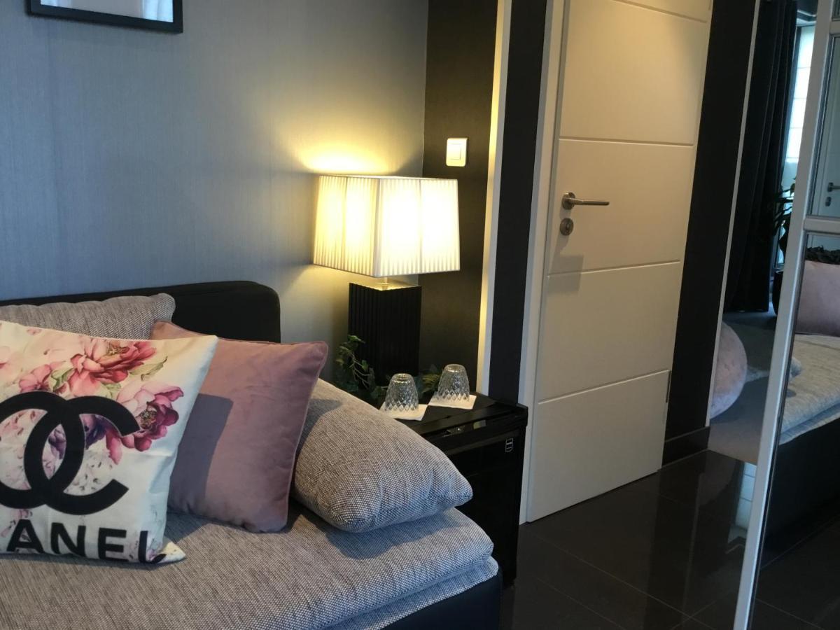 Suite Couture Ernestviller Luaran gambar